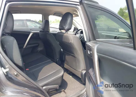 2018 Toyota Rav4 Le z USA, uszkodzony, nr VIN JTMBFREV7JJ211191